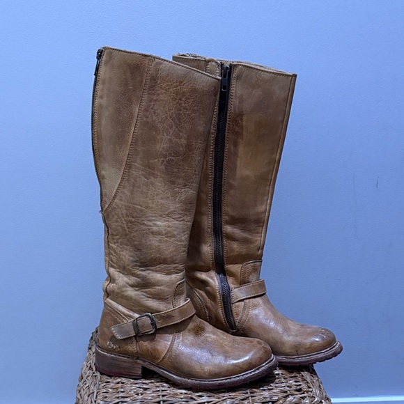 Bed Stu Shoes - Bed-Stu Knee-High Boots with adjustable calf for the thicker gals like myself🤭